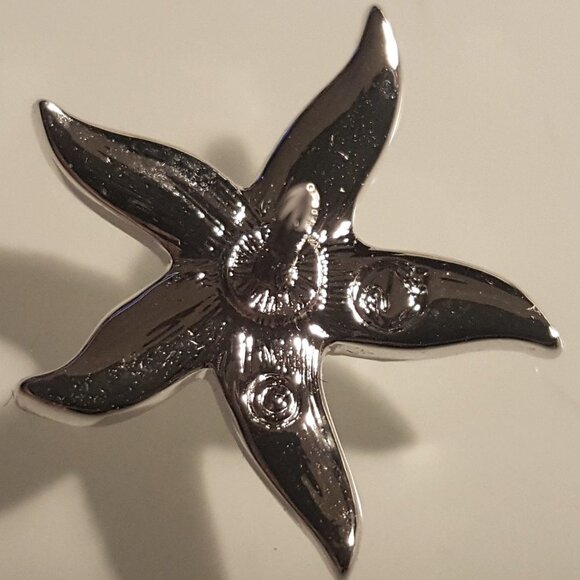 🇦🇹 SWAROVSKI Starfish Tack Pin Brooch - Picture 5 of 9